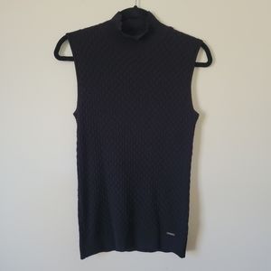 T Tahari Scalloped Mock Neck Sleeveless Sweater Size Medium Black
